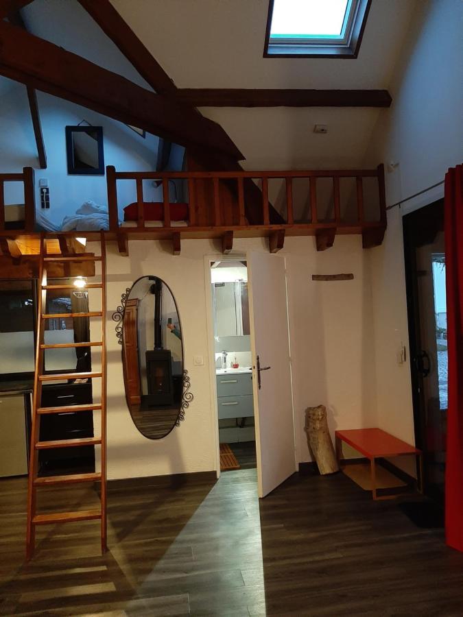 Studio L'Independance Apartment Buchelay Exterior photo